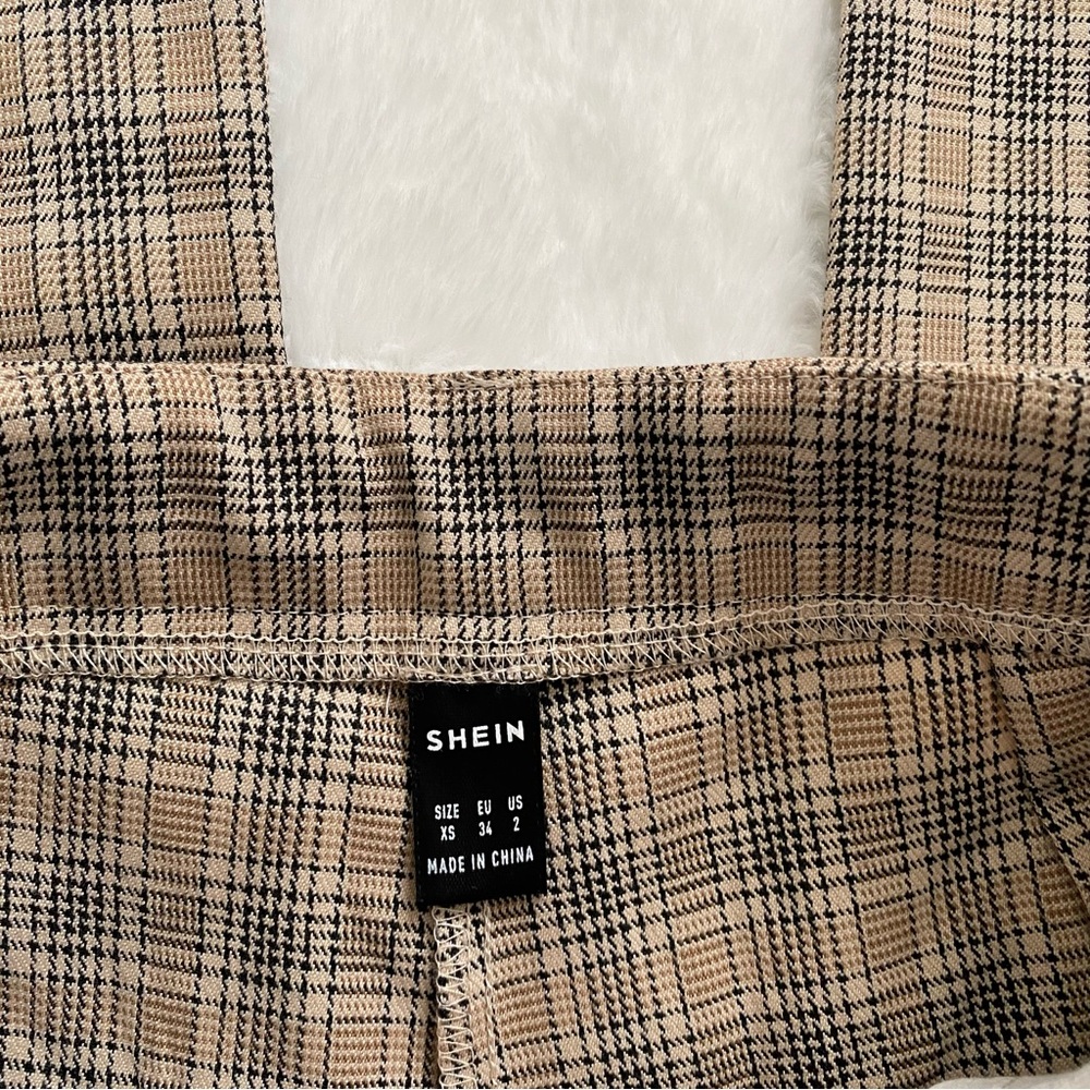 3/30$🤍 SHEIN | Tan plaid wide leg high waisted pants - Picture 5 of 7